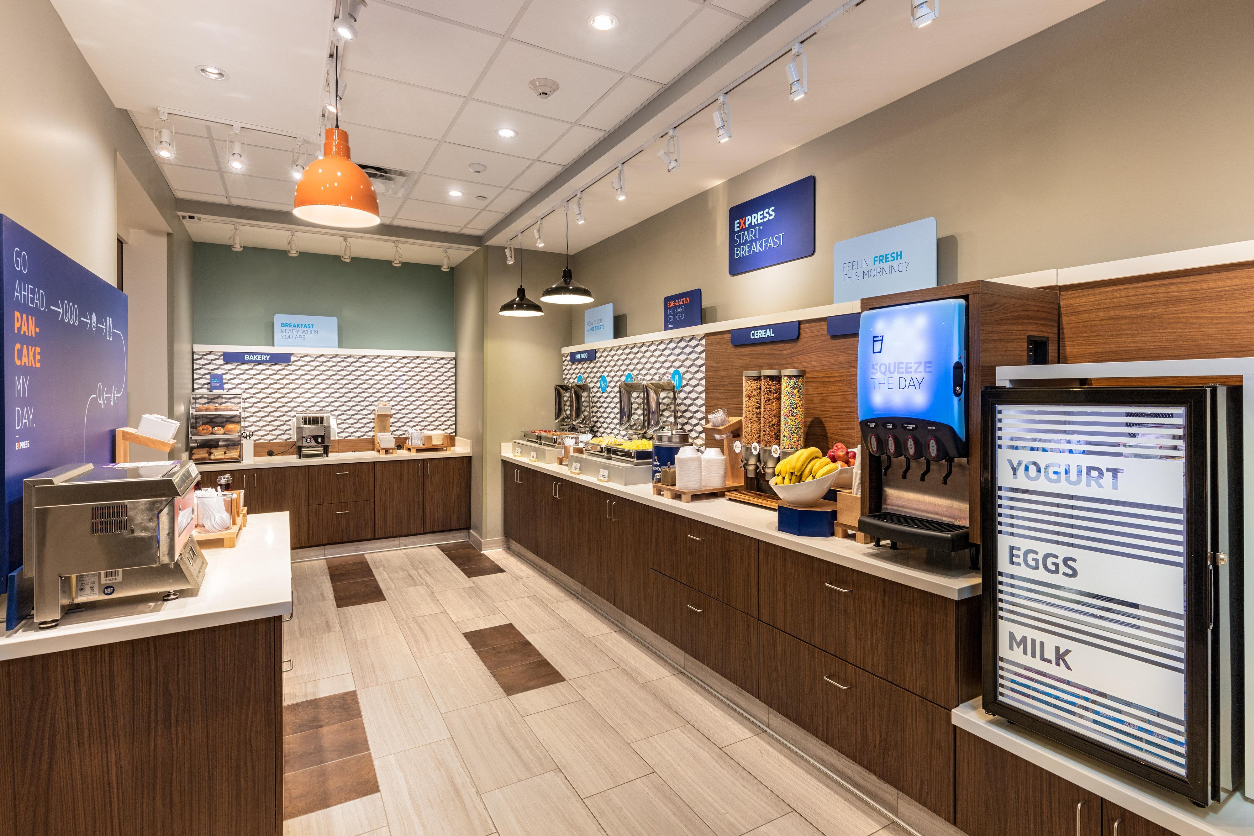 Holiday Inn Express & Suites - Moreno Valley - Riverside By Ihg Екстериор снимка